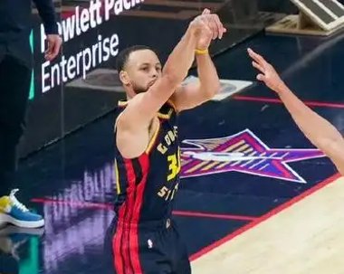 ayx爱游戏网址-勇士队防守崩盘，惨遭对手狂轰猛炸，商品表示一次.-ayx爱游戏网址