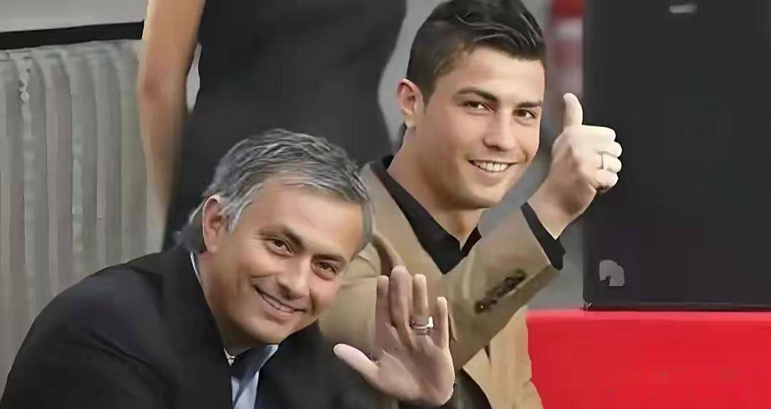 ayx game-包含转会期全明星赛焦点战，夏洛特黄蜂强势反弹，球迷炸锅，阵容厚度经受考验的词条-ayx game